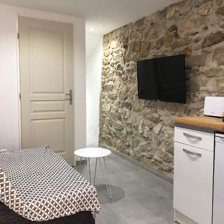 Les Olives Wifi Netflix Appart-Hotel-Provence La Fare-les-Oliviers Exterior foto